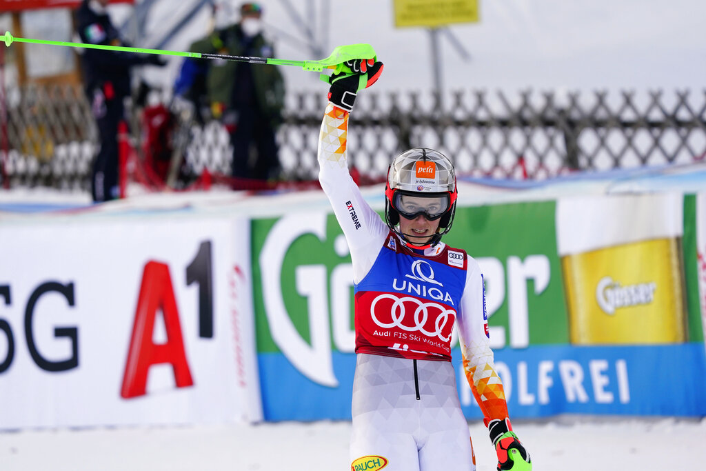 Wed. 952 a.m. Shiffrin rival Petra Vlhova dominates World Cup slalom